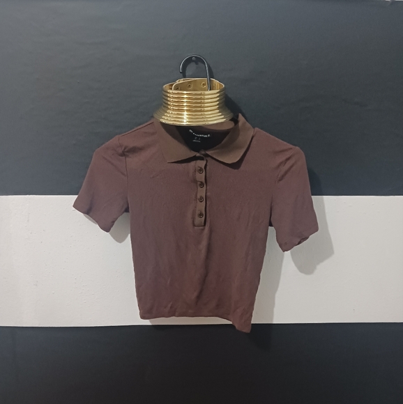 SWS Essentials Women knitted brown collared buttoned crop top - Picture 2 of 8